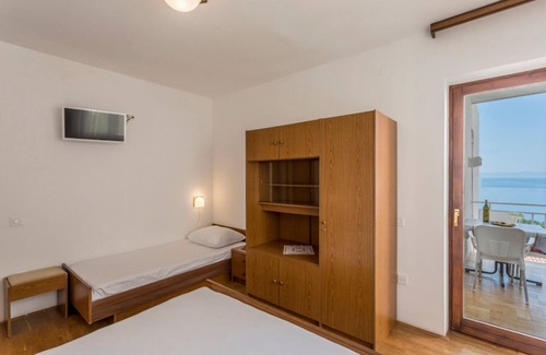 Baska Voda Apartamento | Vedra- Free Parking and Close to the Beach - D4