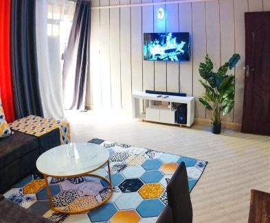 Nakuru Apartamento | Vee's 2br Apartment, NAKA, Lakeviews