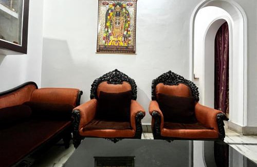 Faizabad Casa | Veena Villa Luxury Suite Ayodhya - 2km from Ram Mandir