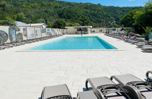 Orsova Casa | Vega Resort Restaurant & Lodge