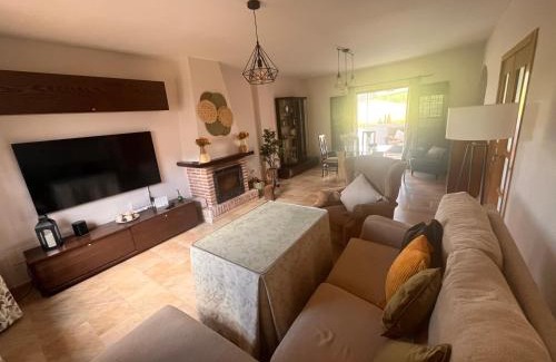 Casabermeja Chalet De Esquí | Vega’s Love