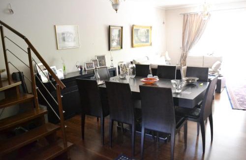 Elliniko-Argyroupoli Cama Y Desayuno | Veggie Garden Athens B&B