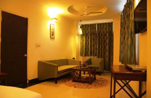Kumarhatti Hotel | Velcrest