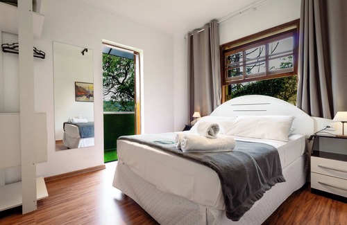 Campos do Jordao Hotel | VELINN Casa de Campos Mountain House