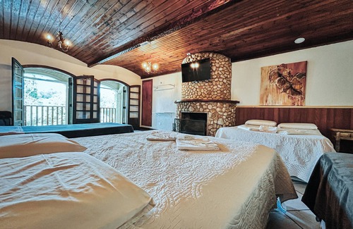 Alto da Boa Vista Hotel | VELINN Pousada Vila Floratta