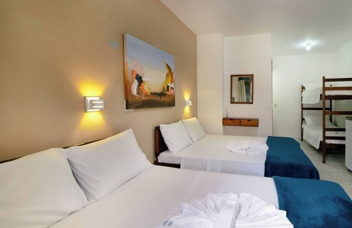 Praia da Enseada Hotel | VELINN Pousada Ubatuba Tropical