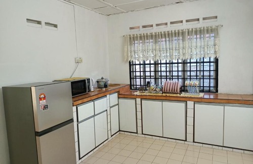 Central District Villa | Vella Homestay JB