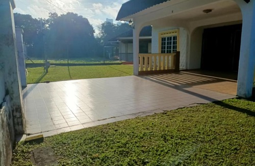 Central District Villa | Vella Homestay JB