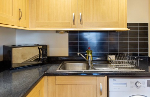Hoddesdon Apartamento | Velvet 1-bedroom Penthouse, Clockhouse, Hoddesdon