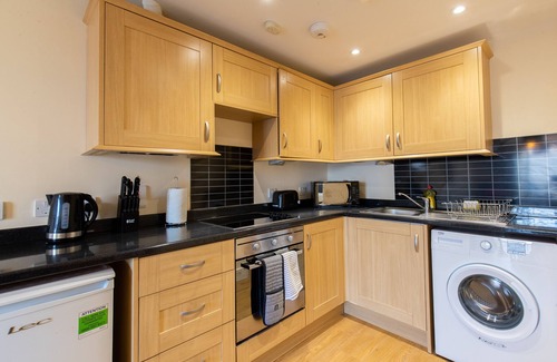 Hoddesdon Apartamento | Velvet 1-bedroom Penthouse, Clockhouse, Hoddesdon