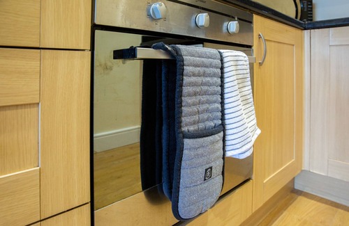 Hoddesdon Apartamento | Velvet 1-bedroom Penthouse, Clockhouse, Hoddesdon