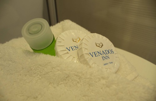 Lomas de Mazatlán Hotel | Venados Inn