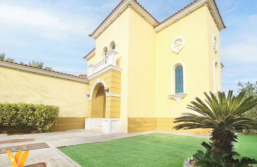 Jumeira 3 Apartamento | Venduras- Luxe 3BR Villa Jumeirah Park