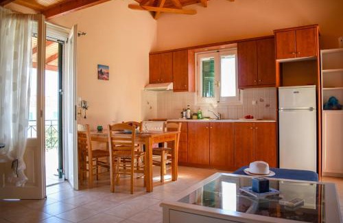 Pylos-Nestoras Apartamento | Venetian Seaside Panorama - Asini Sunset Retreats
