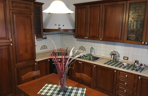 Camponogara Casa | Venecia! 15 'en tren. Lido, Chioggia, Padua, Treviso, Verona-Wi-Fi gratis.