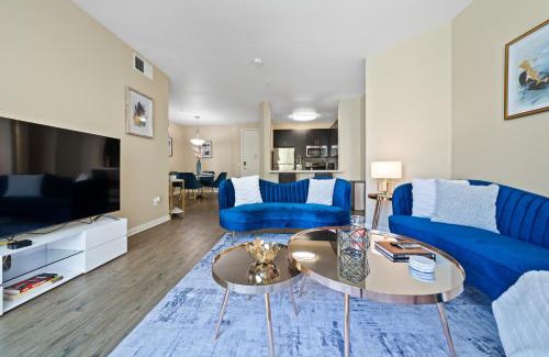 Del Rey Apartamento | Venice Marina Pool and Spa Luxury Condo