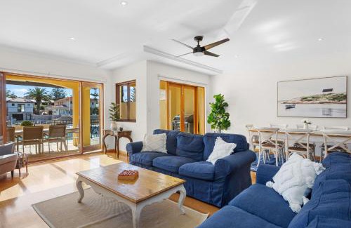 Wannanup Casa | Venice On The Beach Family Waterfront Escape