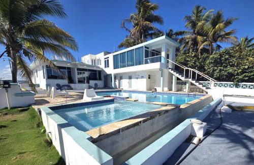 Jarealito Apartamento | Ventana at Arecibo 681 Ocean Drive