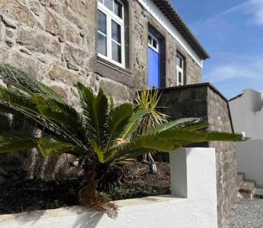 Nordeste Chalet De Esquí | Vento do Nordeste - Cottage with Jacuzzi