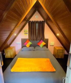 Kunchithanny Otro | Ventos Tent Stay and Aframes