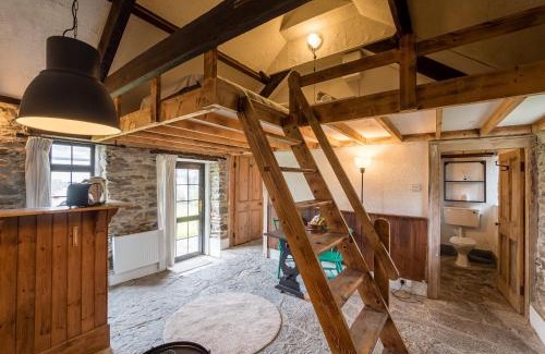 Ventry Casa | Ventry Farm - Shamrock Cottage by Trident Holiday Homes