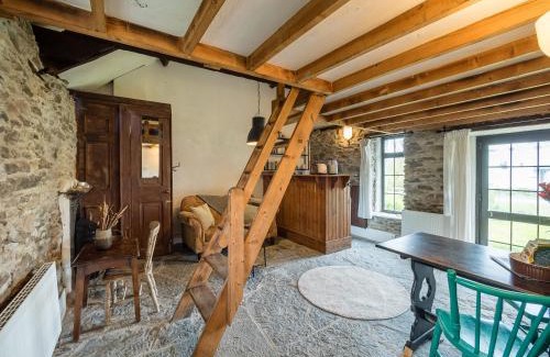 Ventry Casa | Ventry Farm - Shamrock Cottage by Trident Holiday Homes