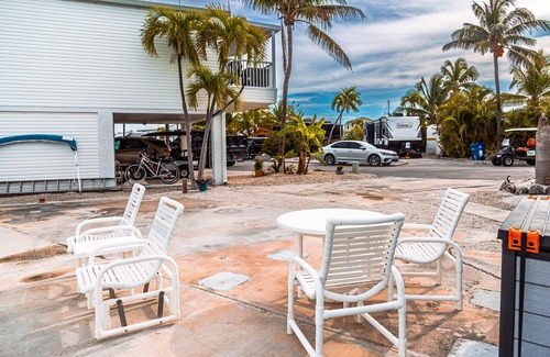 Cudjoe Key Alquiler De RV | Venture Out RV lot 223