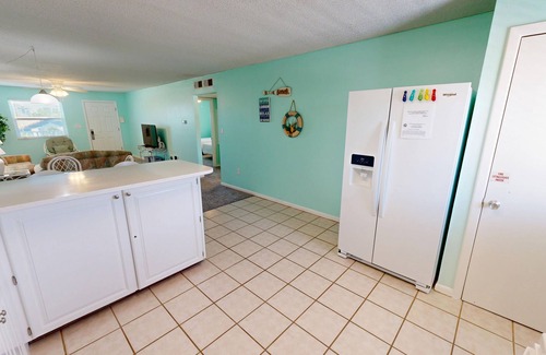 Fort Walton Beach Condominio | Venus 314 is a Gulf Side 2 BR on Okaloosa Island by RedAwning