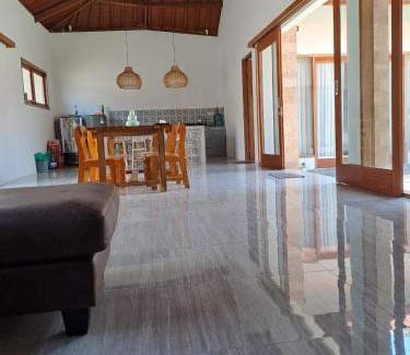 Kuta Casa | Vera Koe