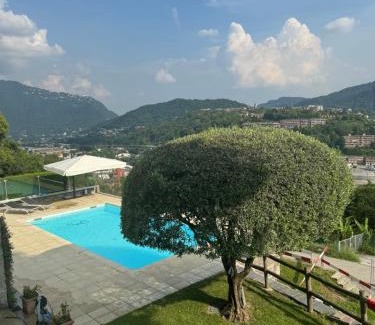 Vacallo Casa | Veralto - Modern Suite with Como Lake view
