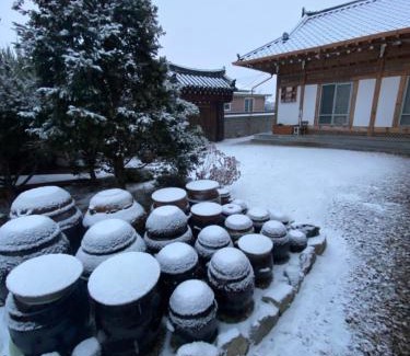 Gyeongju Casa | Verbena Hanok