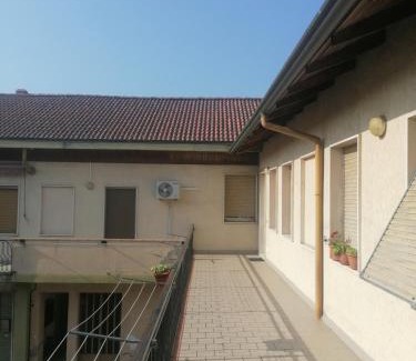 Borgo Vercelli Apartamento | Vercelli suite