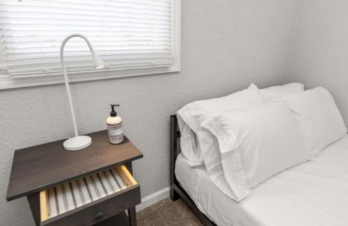 Peoria Heights Casa | VERDE VIBES - Cute 2BD home in the Heights