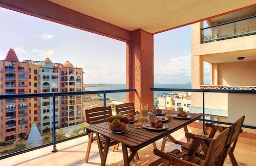 Playa Honda Apartamento | Fantásticas vistas al mar, wifi, 2 piscinas, estacionamiento