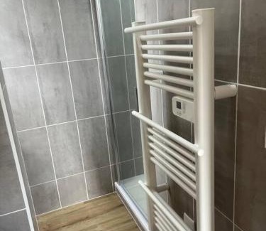 Chasse-sur-Rhone Apartamento | VERDI studio COSY au calme parking gratuit