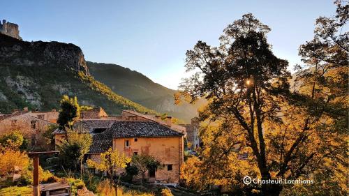 Castellane Cama Y Desayuno | Verdon BnB calm comfort and epic nature views