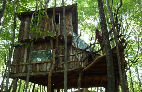 West Pawlet Casa | Vermont Treehouse: The Hermit Thrush Treehouse, pasa un fin de semana en los árboles