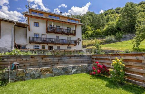 Sluderno Apartamento | Vernalhof Apt Sunnaseit