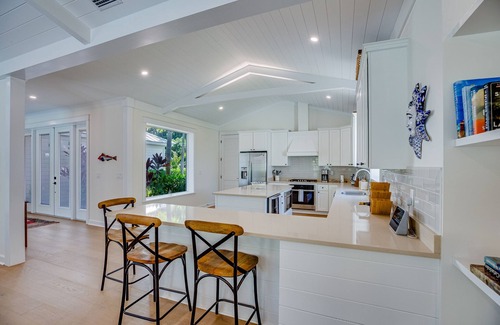 South Beach Casa | Vero Beach - Stunning Beachside Pool Home Sleeps 6