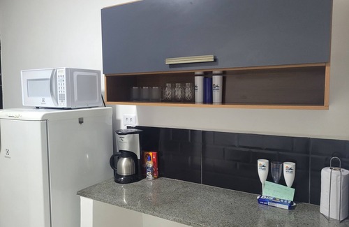 Verolme Apartamento | Verolme: Cozy and family-friendly apartment, close to the Brasfels shipyard and Marinas