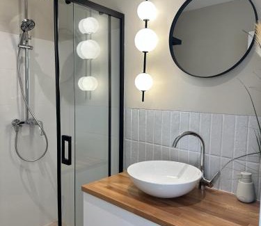 Qafe e Gjashtes Apartamento | Veronica Apartment