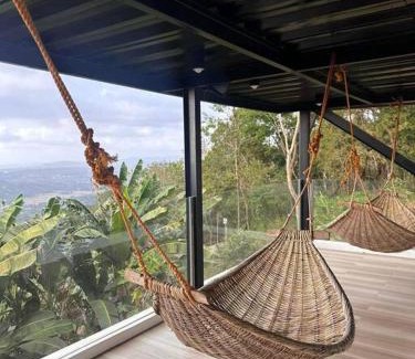 San Fernando Villa | Veronica Guesthouse w/Breathtaking Mountain View