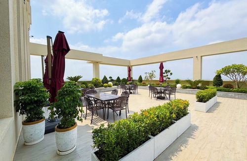 Mean Chey Apartamento | Versailles Square by Soben Homes