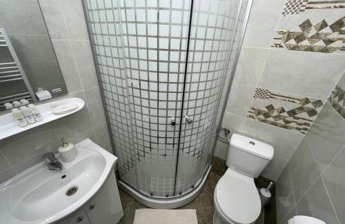 Onesti Apartamento | Vert Studio