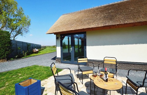 Alphen Casa | Very attractive and quietly located villa