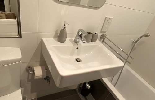 Ta' Giorni Apartamento | Very bright spacious apartment with a sea view.