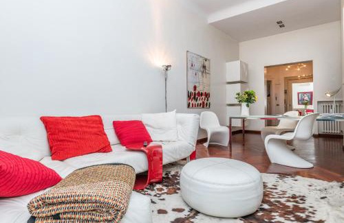 Magenta Apartamento | Very central in Cadorna station area! Excellent if you arrive from Malpensa Airport