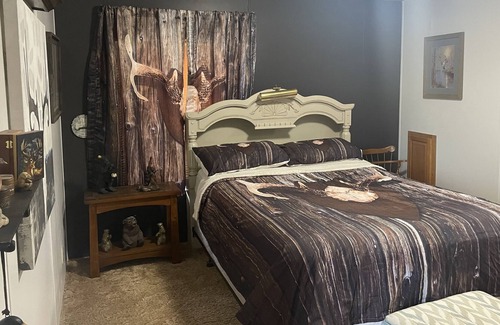 Faulkton Casa | Very clean comfortable rural living