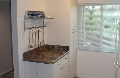 Tarpon Springs Condominio | Very Clean Waterfront Condo Close to Tarpon Springs and Dunedin