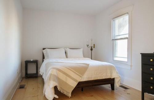 Witmer Apartamento | Very Comfy Farmhouse Apartment Unit A, 1st FL